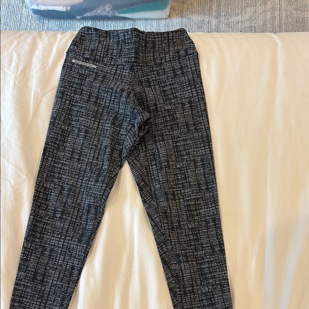 Stylish Black and Gray Leggings for Women